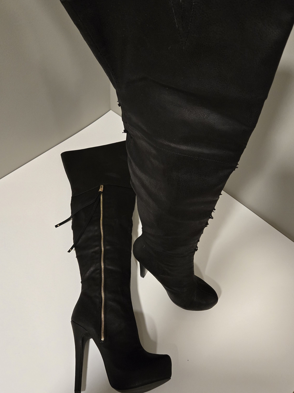 Ballantine Black Over-the-Knee Platform Stiletto Boots with Gold Zip - Picture 5 of 16